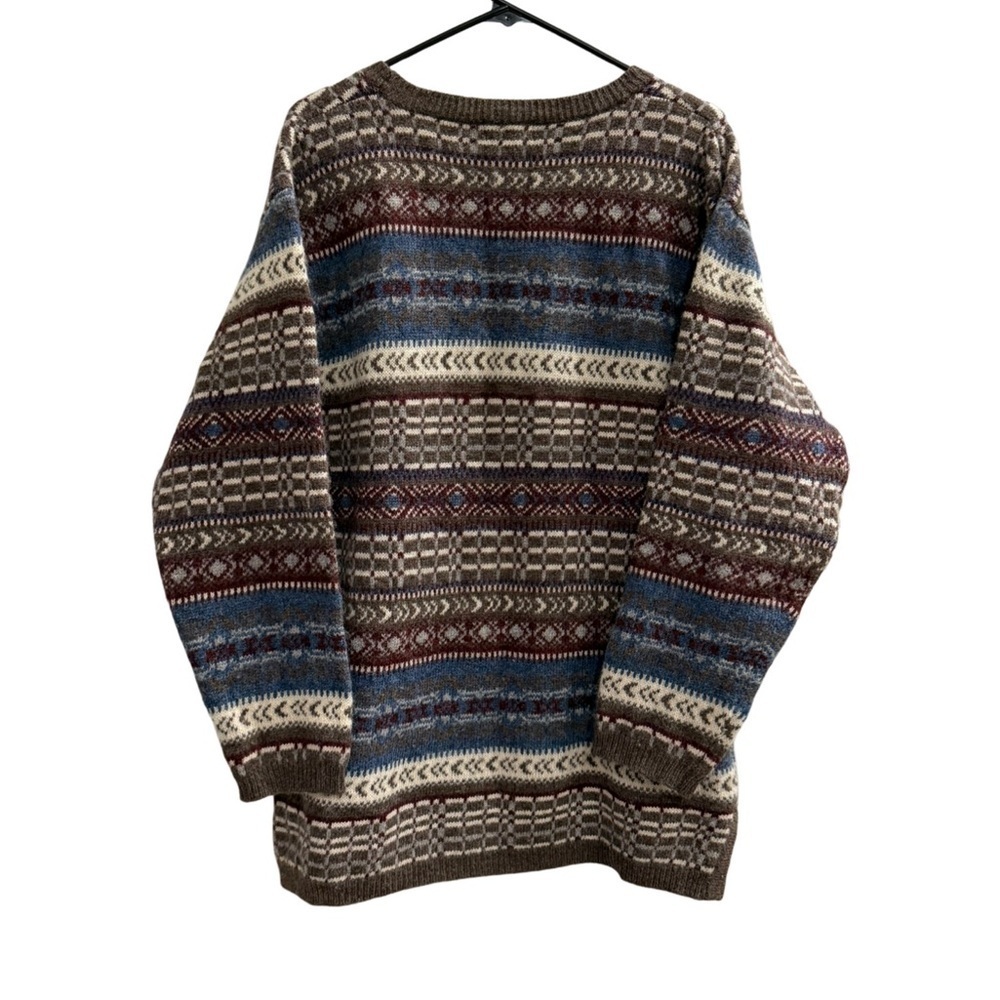 Vintage 90s WNB CASUALS Fair Isle Wool Sweater
Size XL - Picture 2 of 7